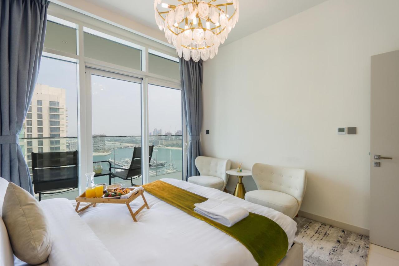 דובאי Livbnb Suites - 3 Bedroom With Private Beach Marina Skyline View מראה חיצוני תמונה